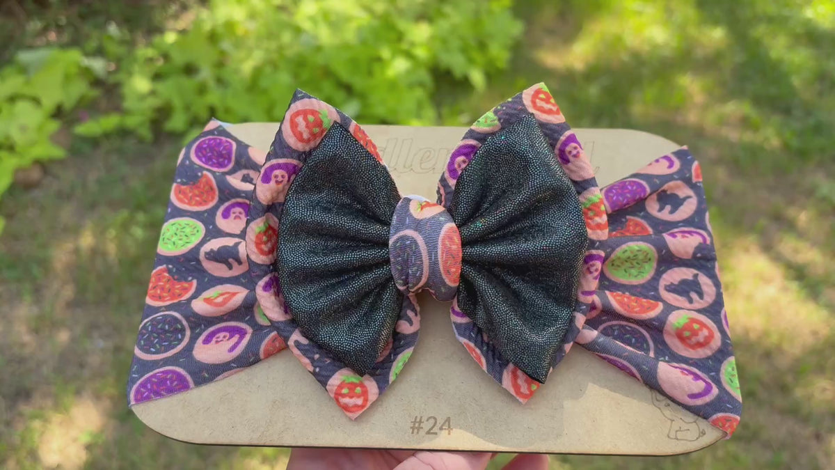 Black holo on cookies headwrap